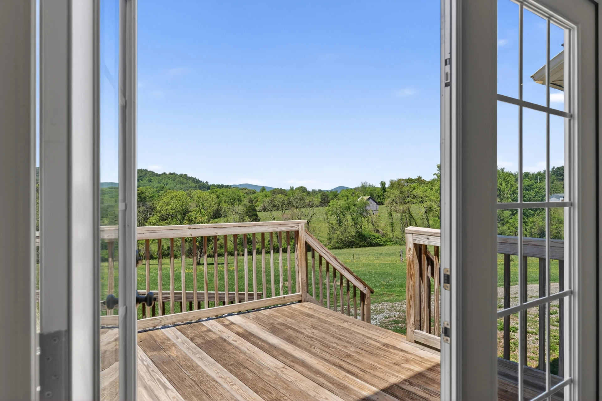 1633 Pilot Mountain RD - Photo 60
