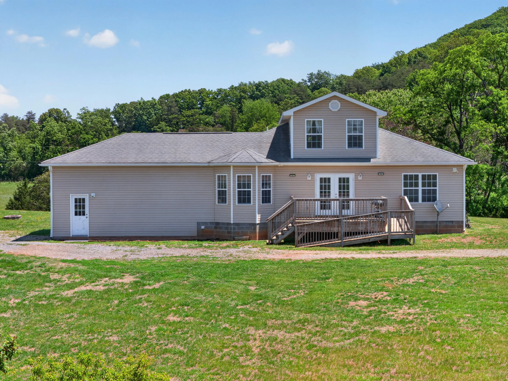 1633 Pilot Mountain RD - Photo 67