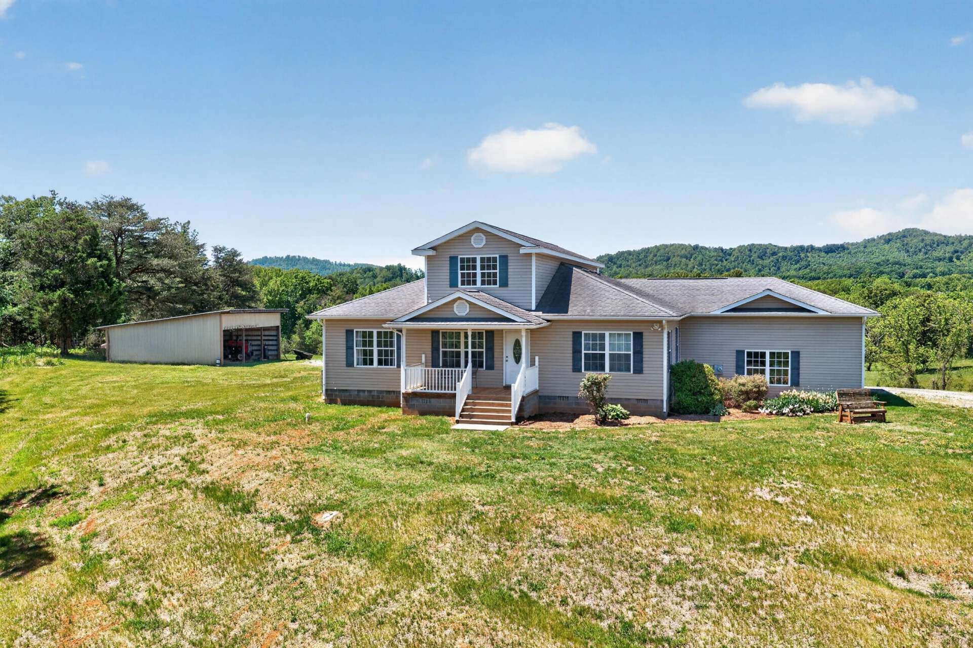 1633 Pilot Mountain RD - Photo 70