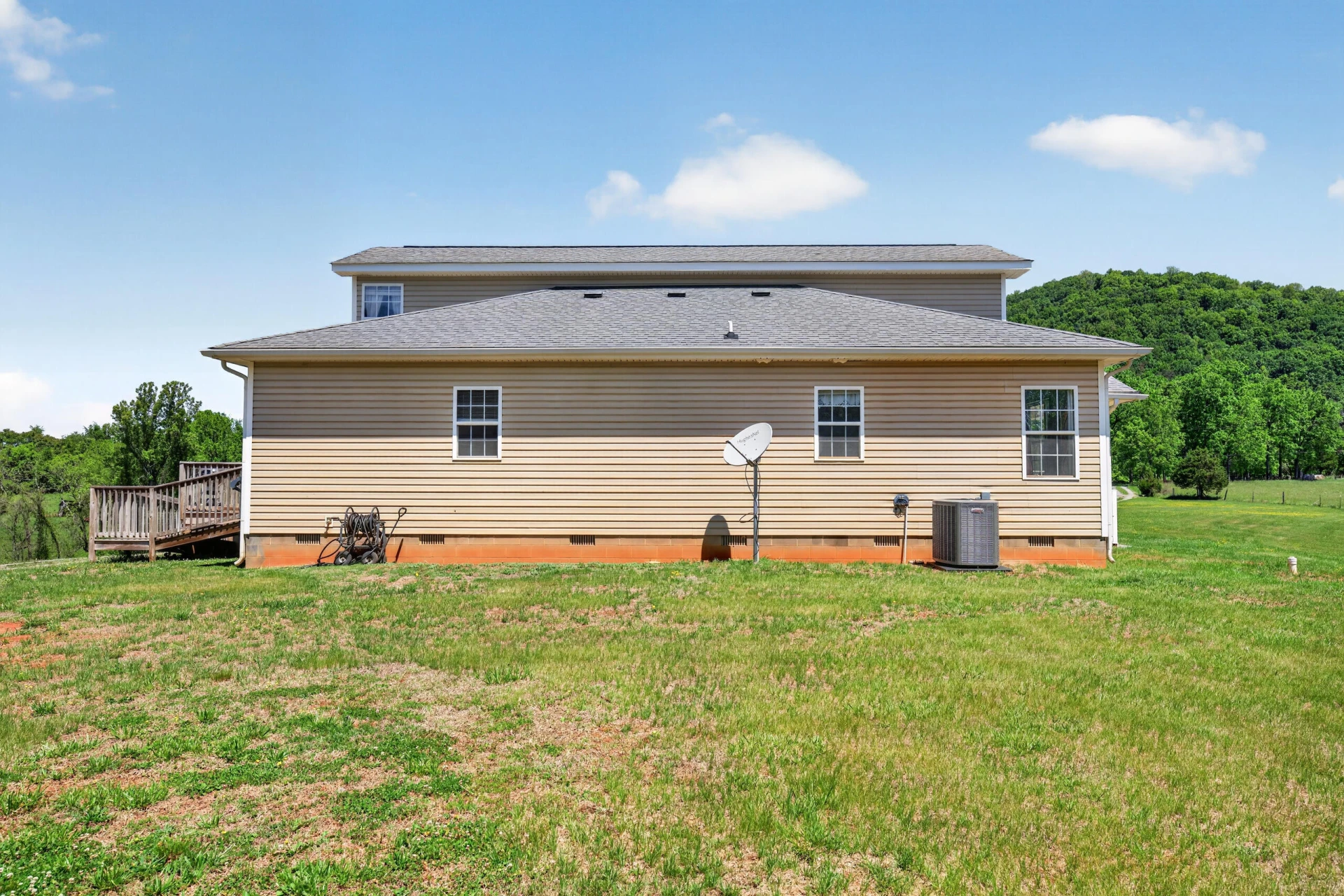 1633 Pilot Mountain RD - Photo 99