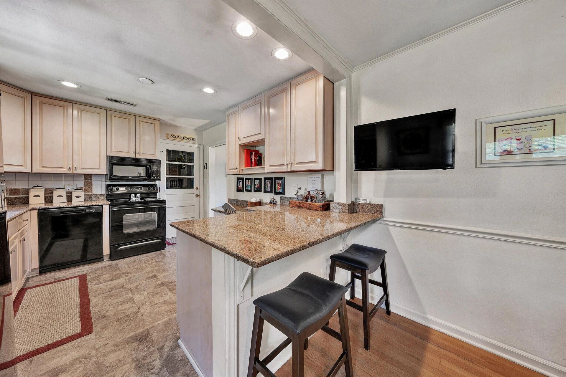 7008 Goff RD - Photo 12