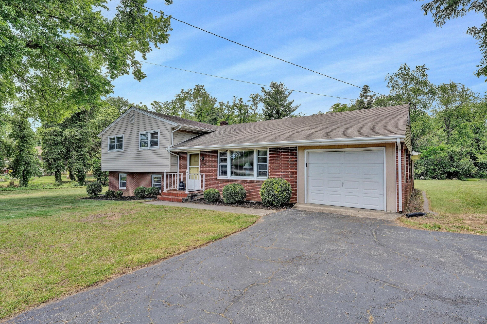 7008 Goff RD - Photo 2