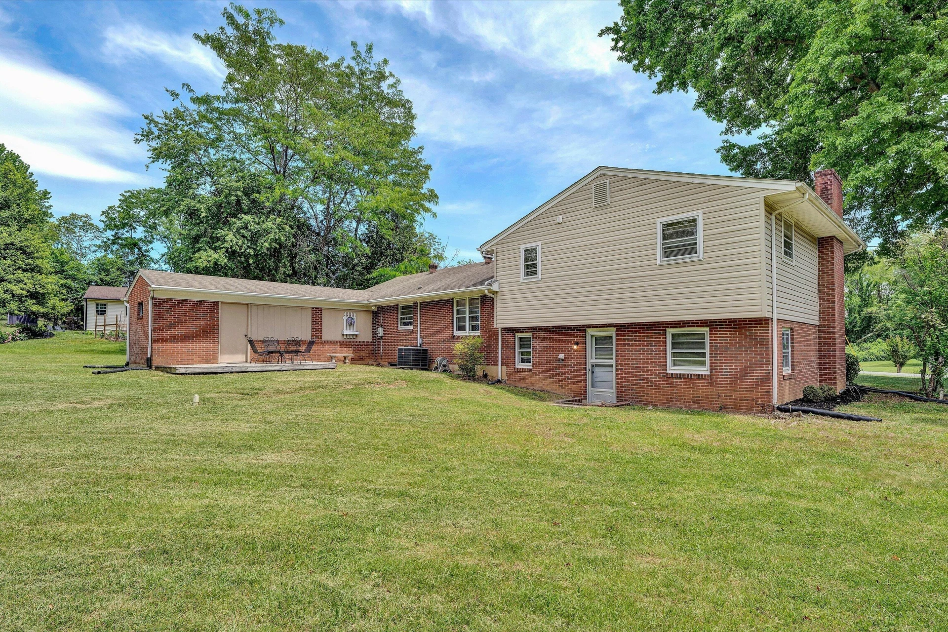 7008 Goff RD - Photo 32