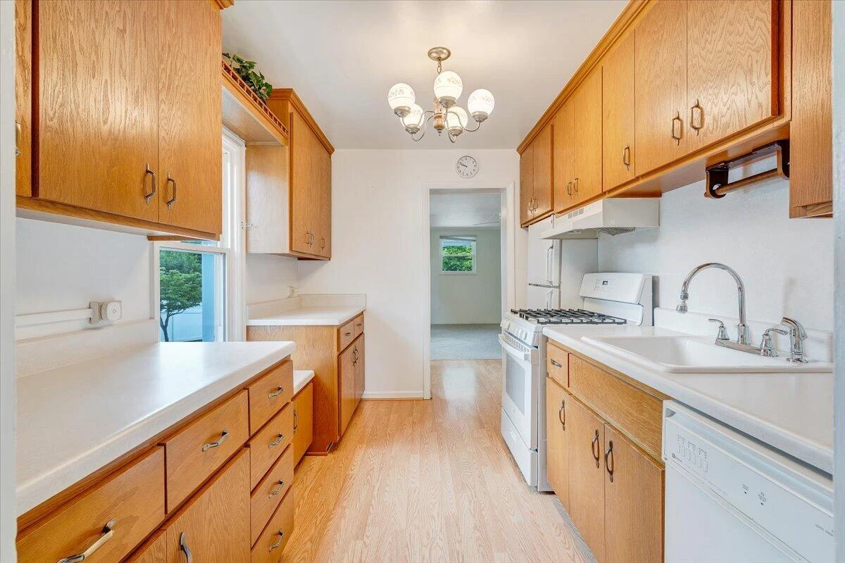 40 Upland DR - Photo 12