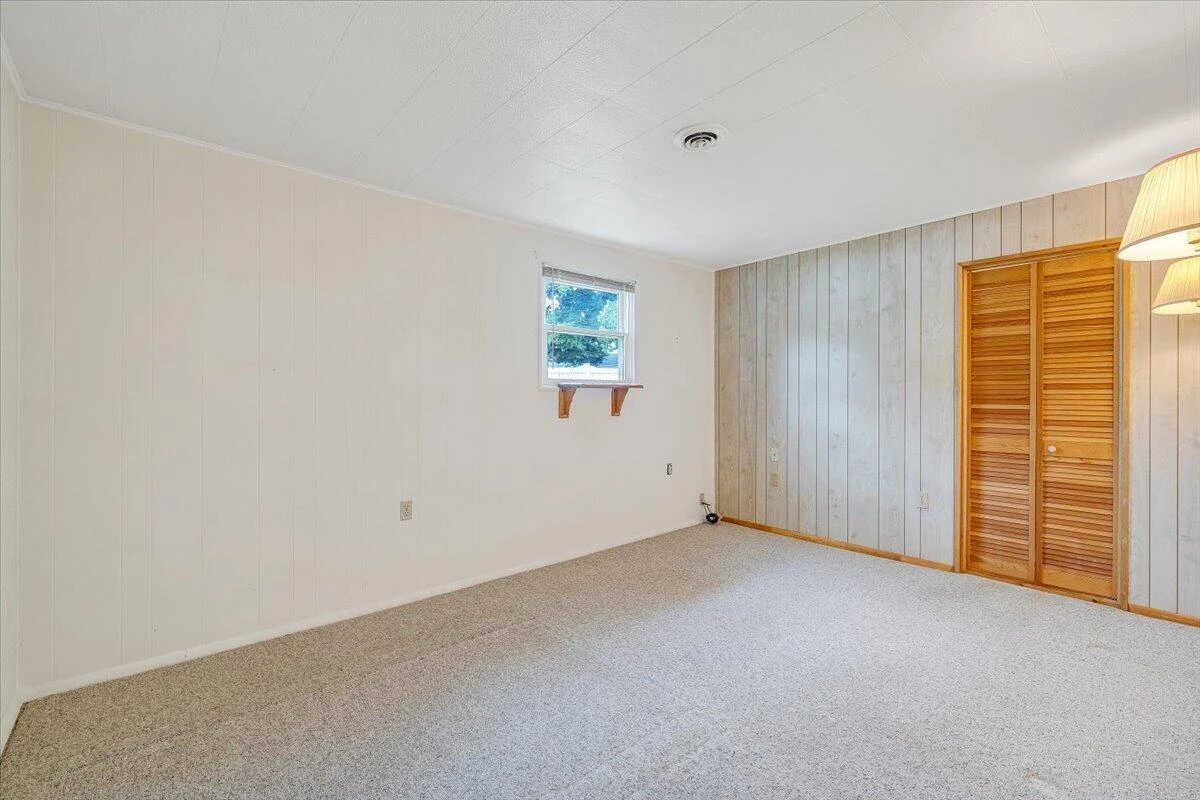 40 Upland DR - Photo 21