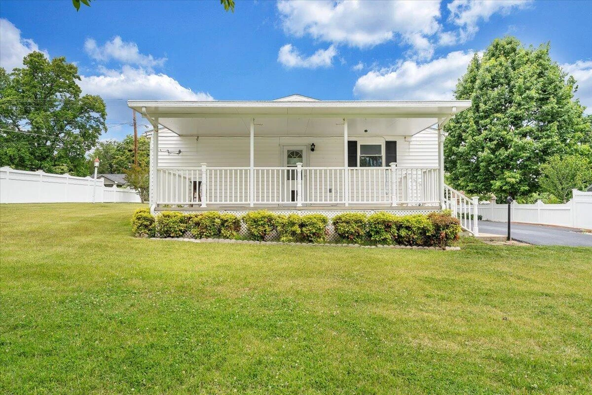 40 Upland DR - Photo 31