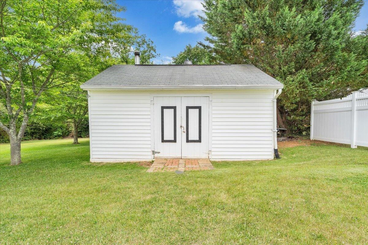40 Upland DR - Photo 35