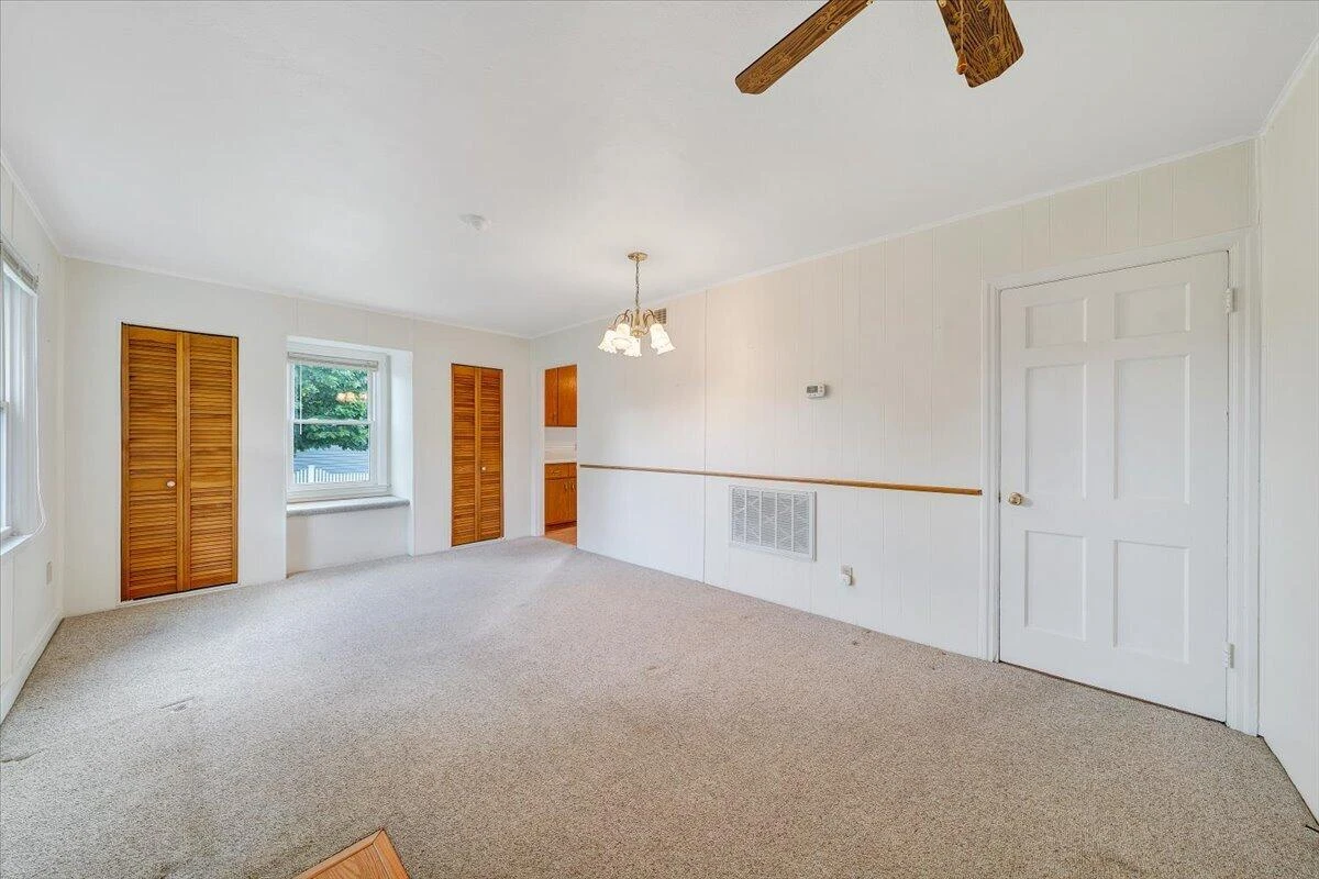 40 Upland DR - Photo 6