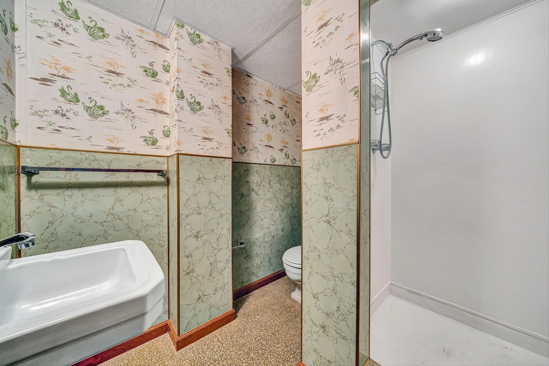 5225 Morwanda ST NW - Photo 22