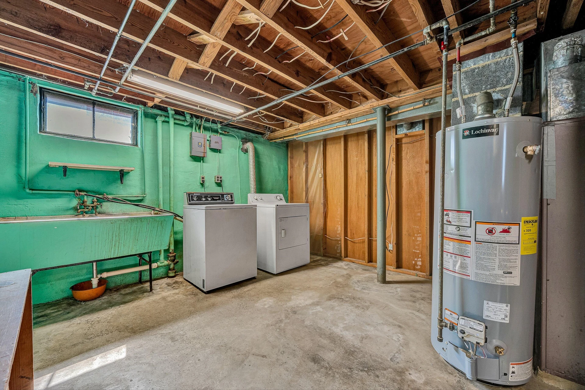5225 Morwanda ST NW - Photo 24