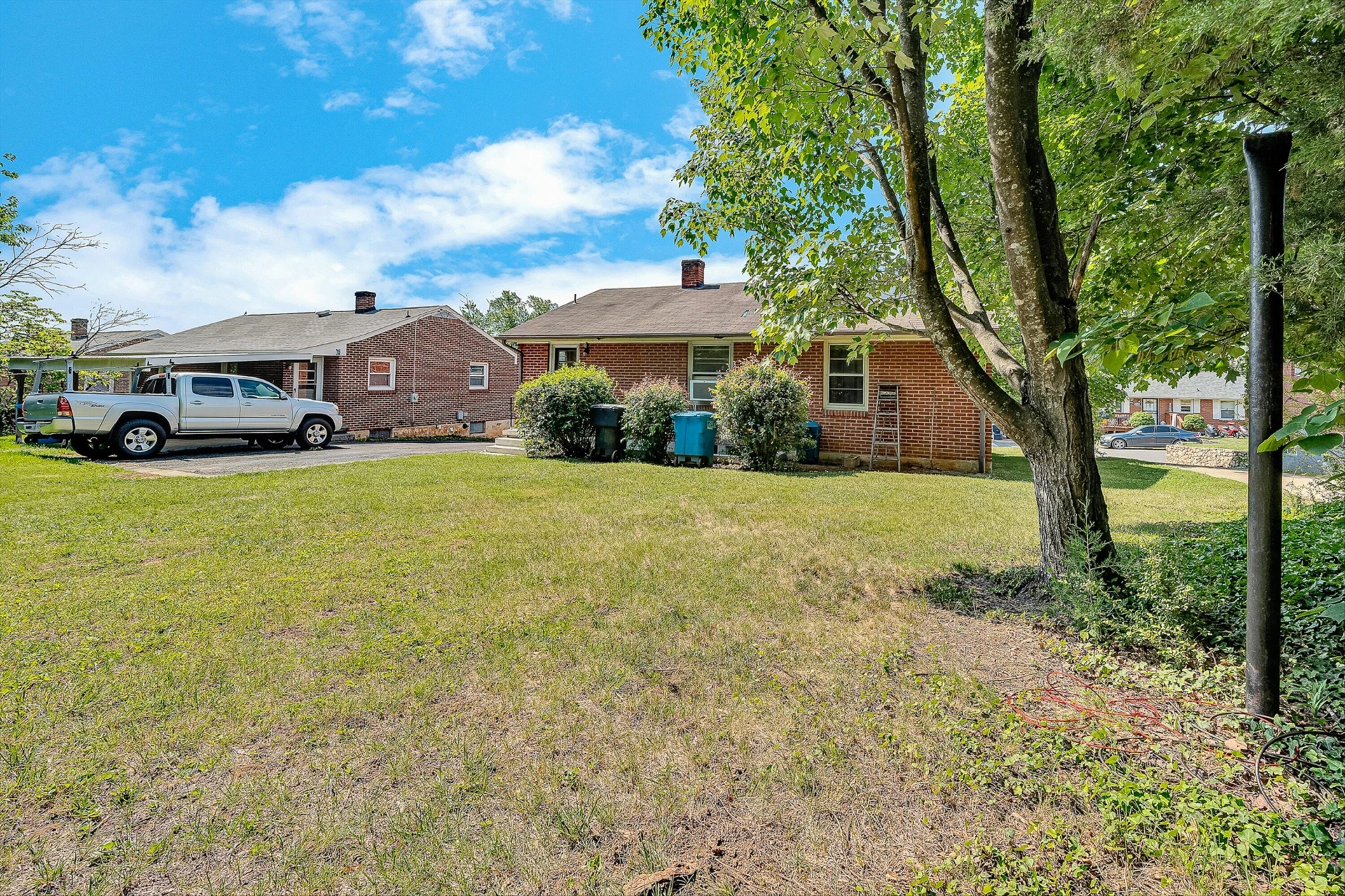 5225 Morwanda ST NW - Photo 29