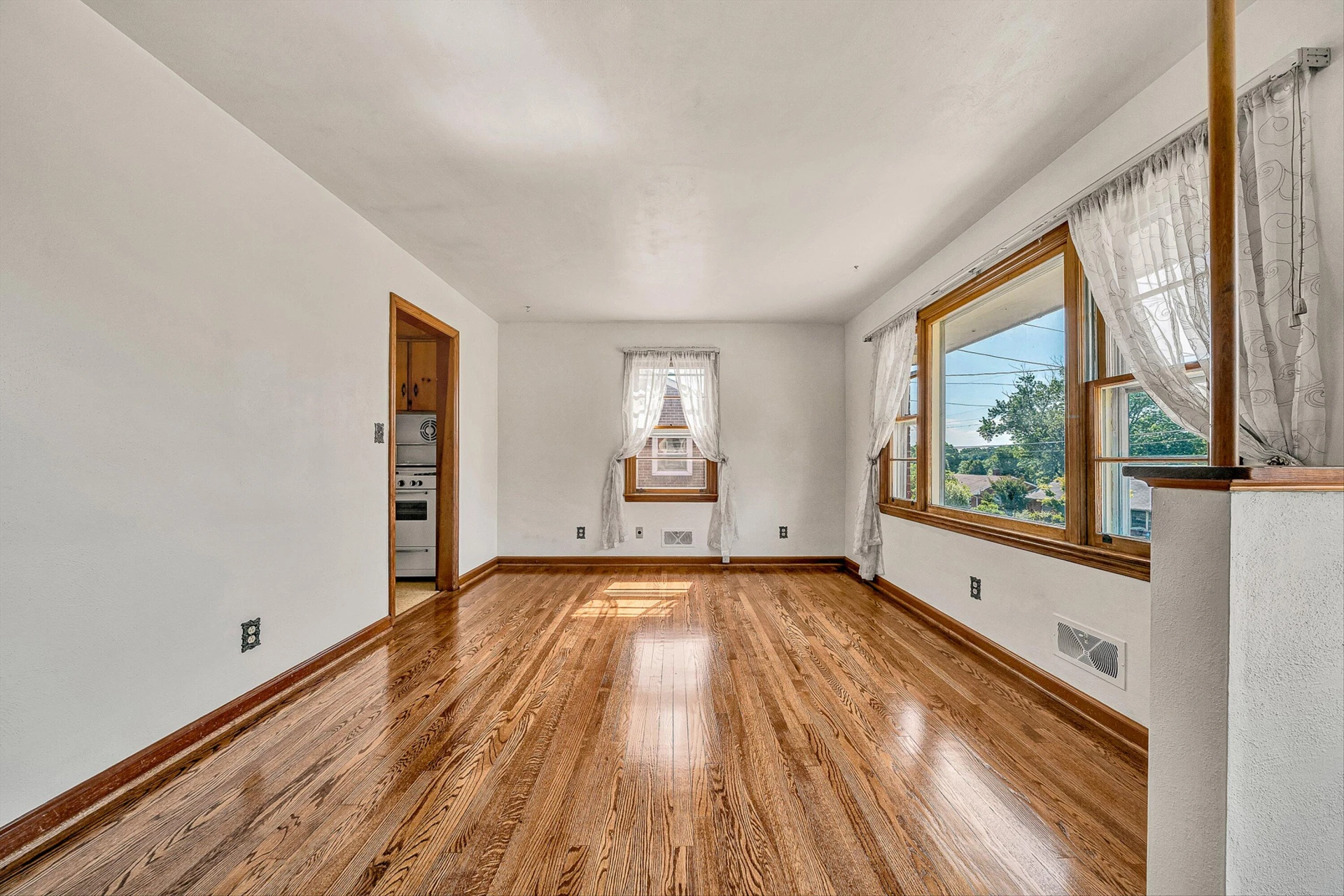5225 Morwanda ST NW - Photo 6