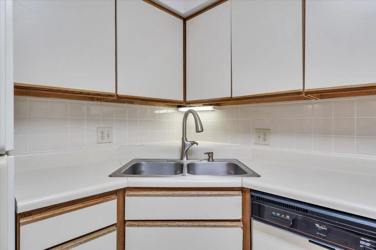 7020 Sugar Maple CT - Photo 14