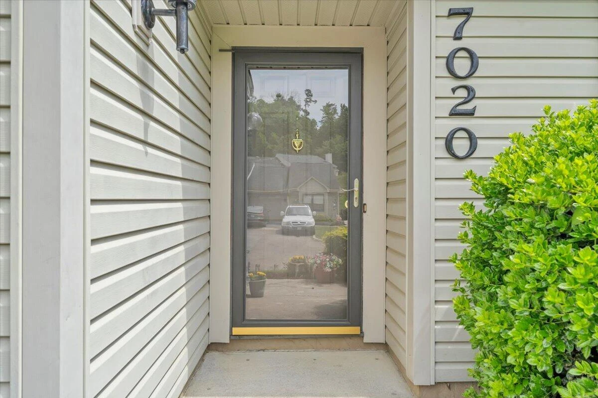 7020 Sugar Maple CT - Photo 3