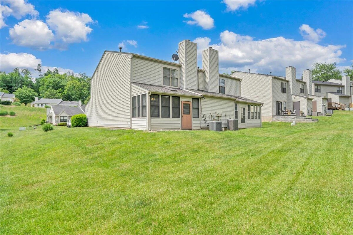 7020 Sugar Maple CT - Photo 32