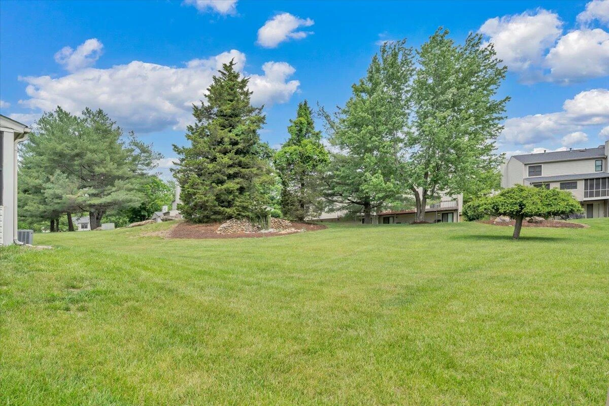 7020 Sugar Maple CT - Photo 35