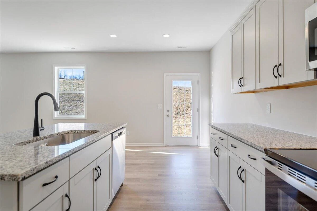 7355 King's Pointe DR - Photo 15