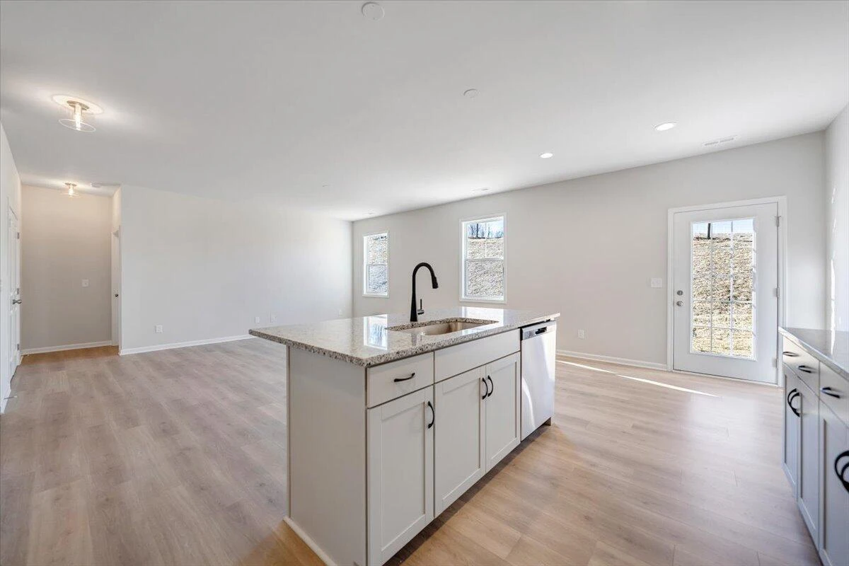 7355 King's Pointe DR - Photo 17