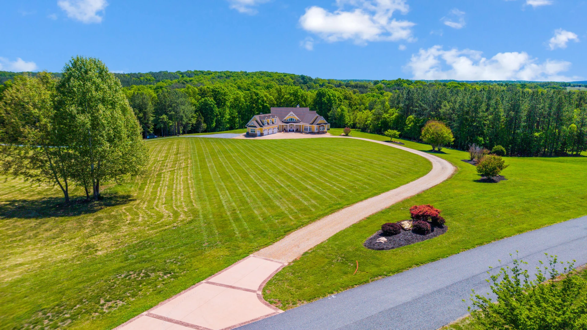 1038 Lees Mill LN - Photo 92