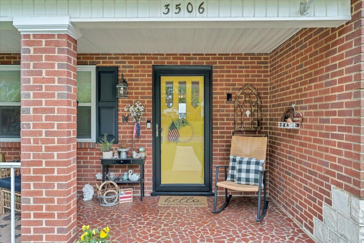 3506 Greenland AVE NW - Photo 2