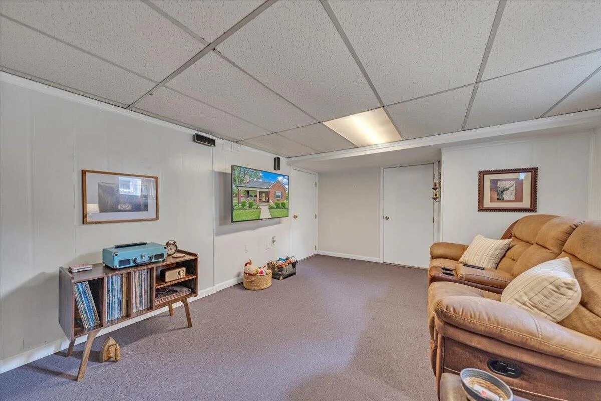 3506 Greenland AVE NW - Photo 27