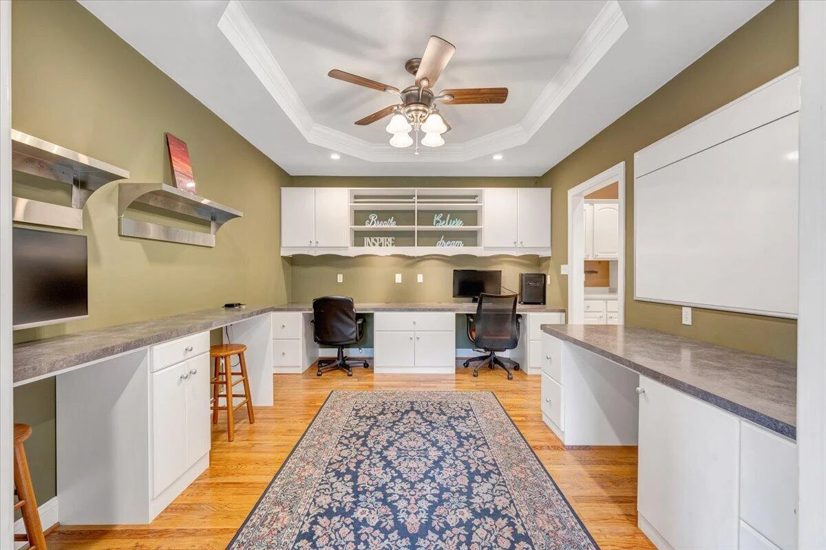 1236 Longview RD - Photo 21