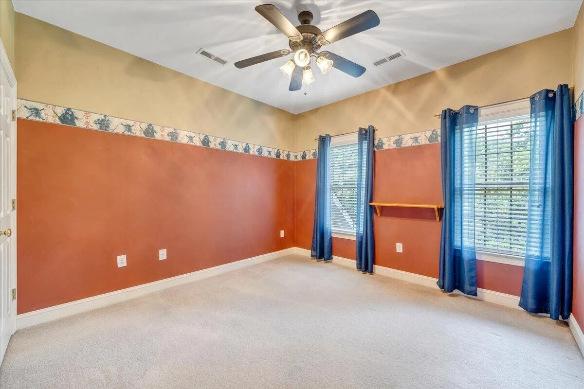 1236 Longview RD - Photo 36