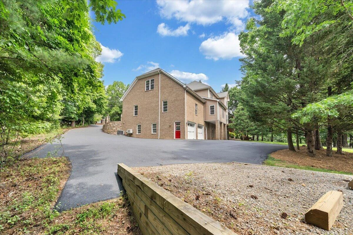 1236 Longview RD - Photo 53