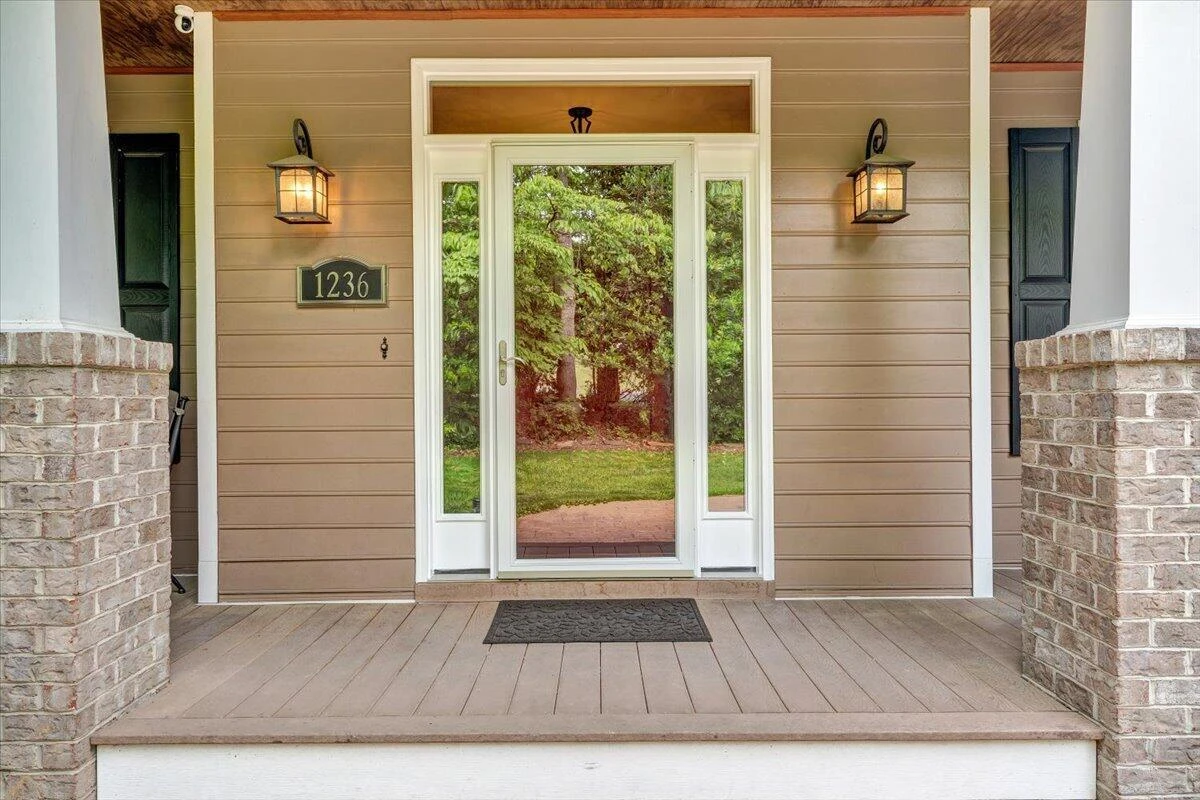 1236 Longview RD - Photo 7