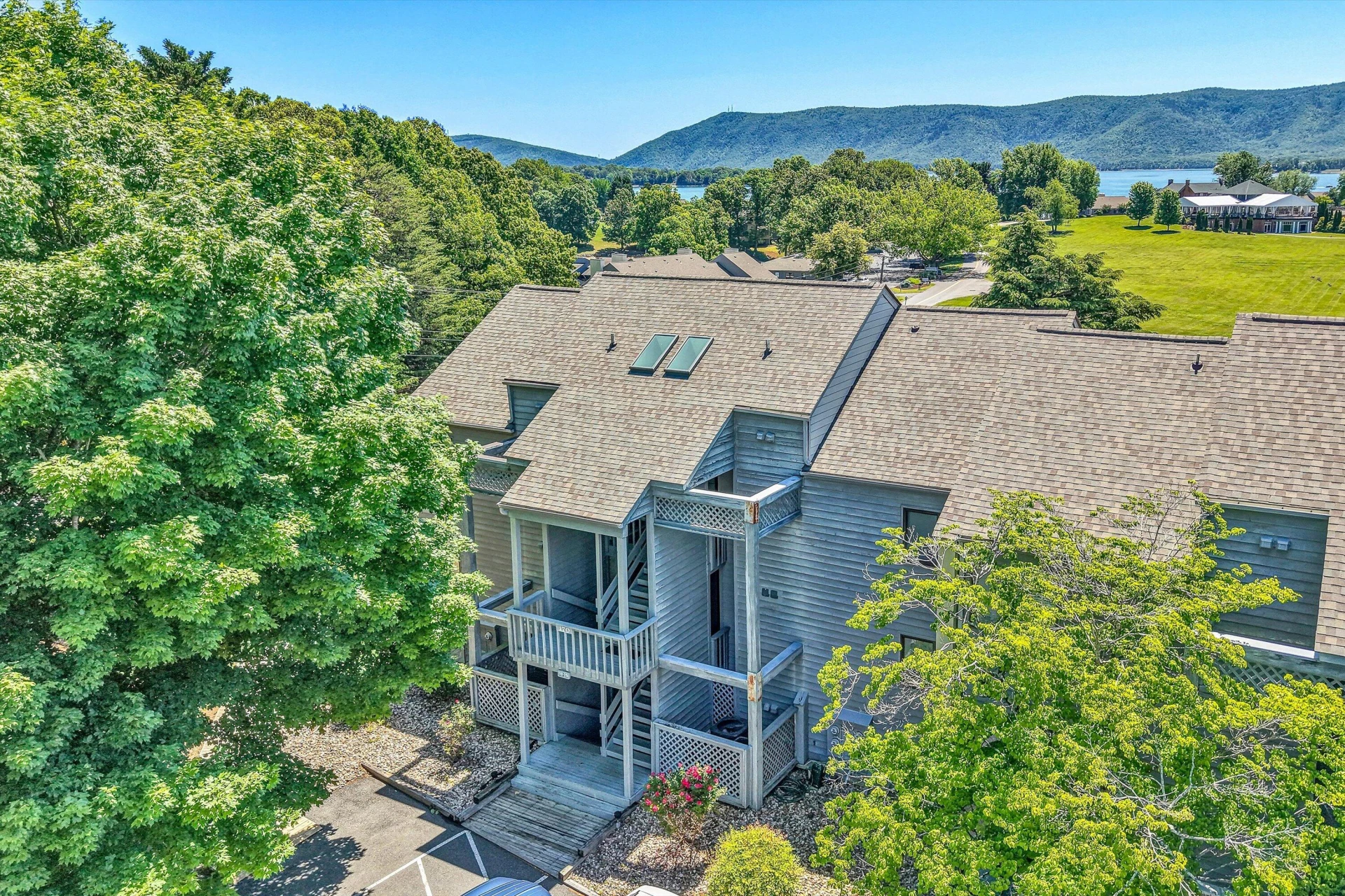 170 Sailors Cove DR #UNIT 1204 - Photo 22