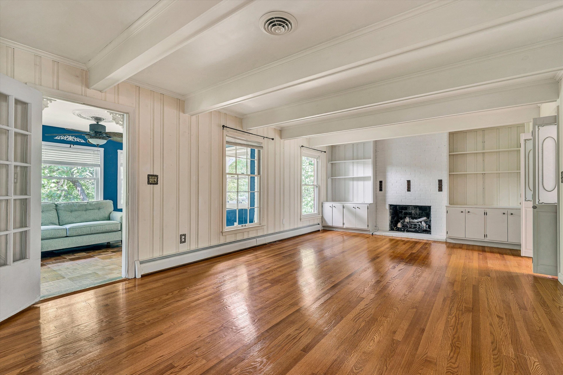 63 Dogwood LN - Photo 4