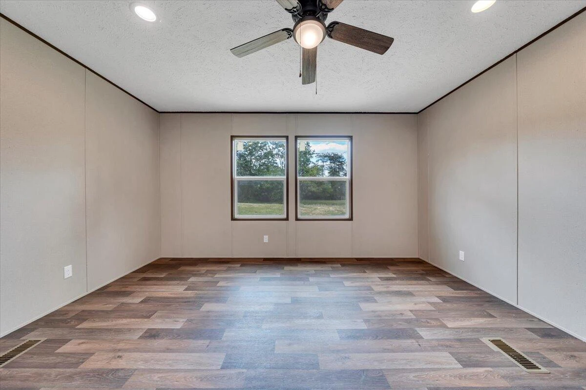 917 Tripple Creek RD - Photo 25