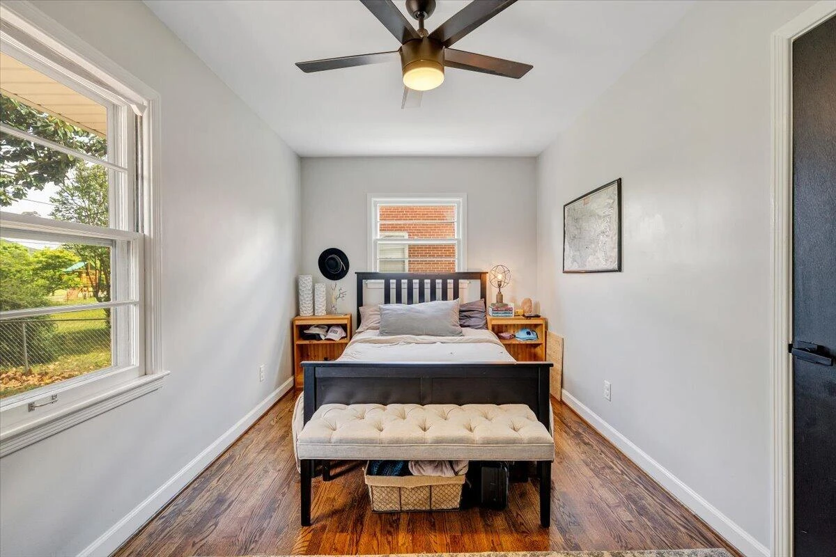 5131 Hazelridge RD NW - Photo 21