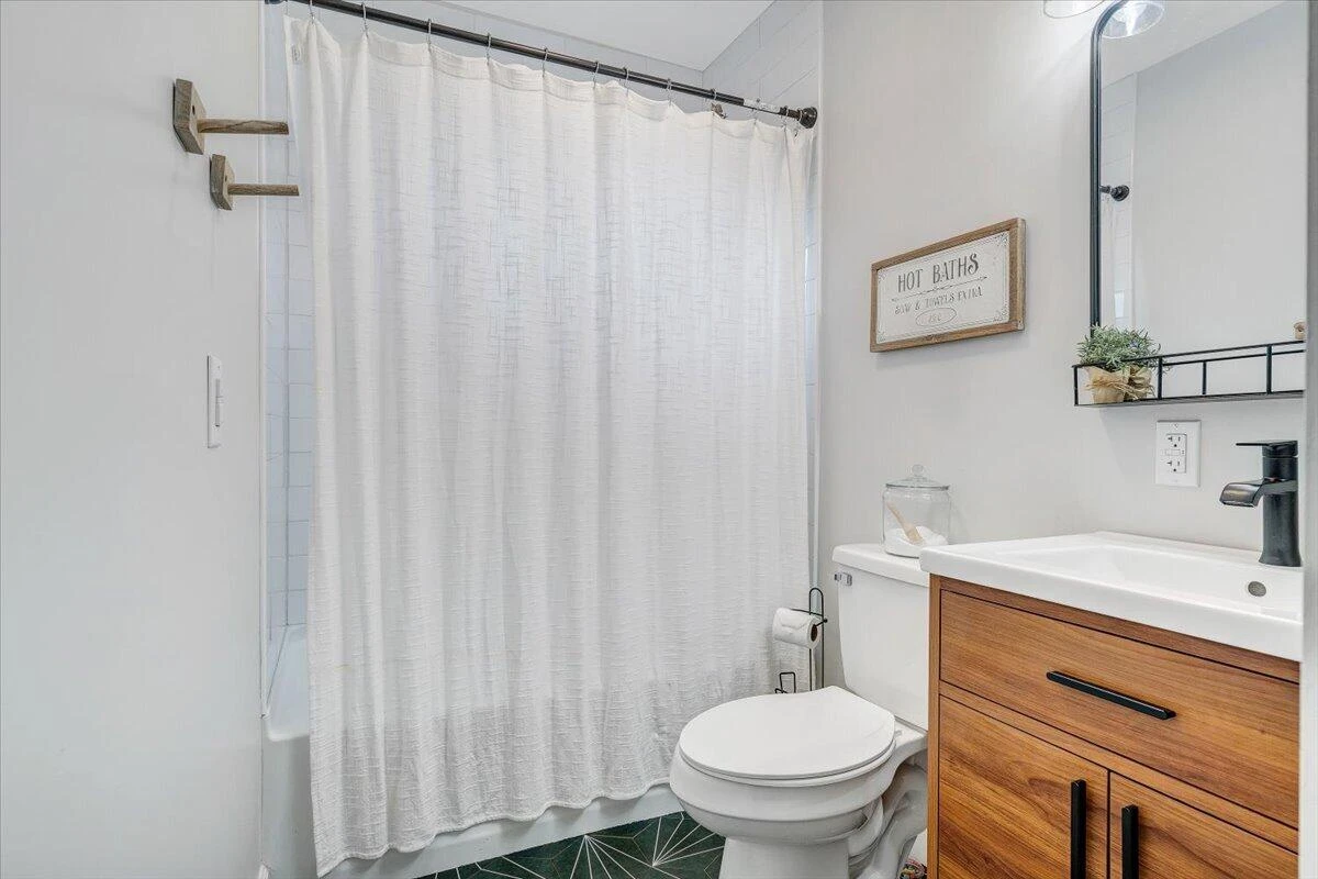 5131 Hazelridge RD NW - Photo 24