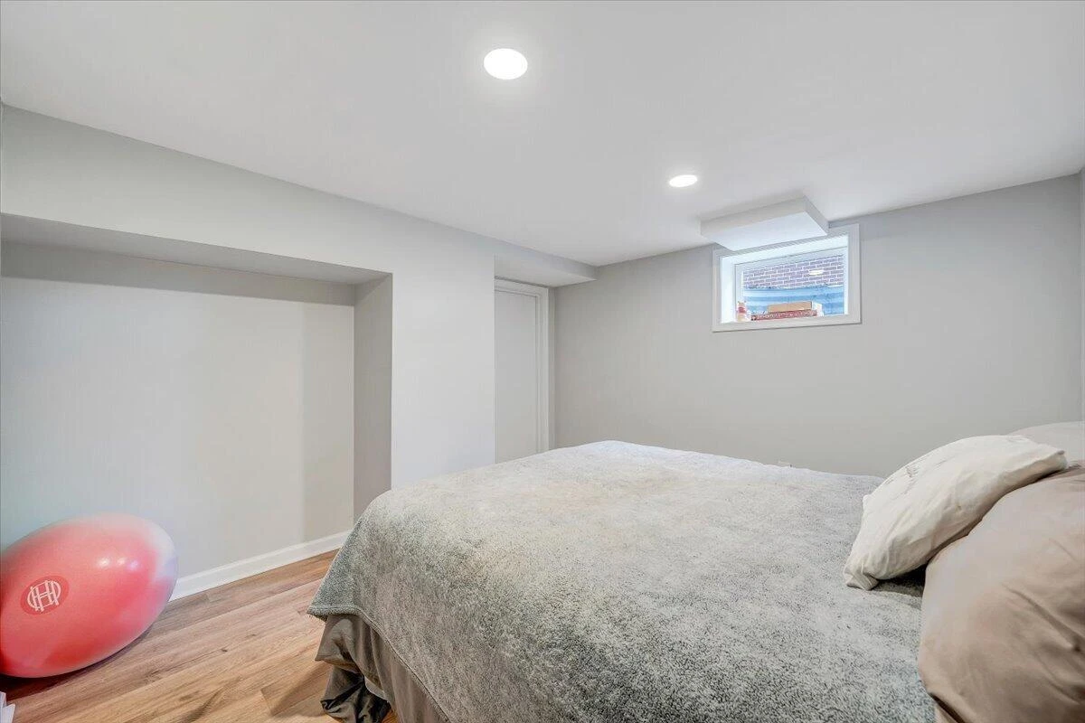 5131 Hazelridge RD NW - Photo 32