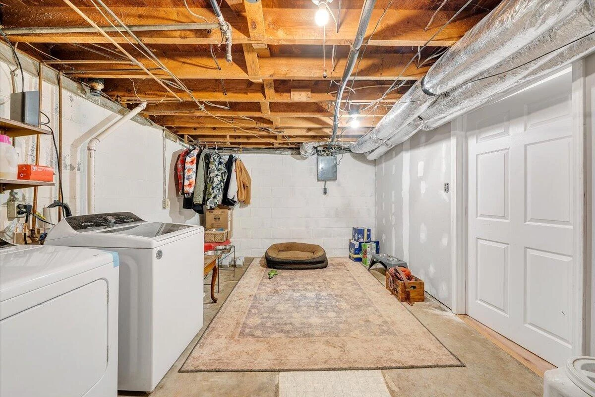 5131 Hazelridge RD NW - Photo 34