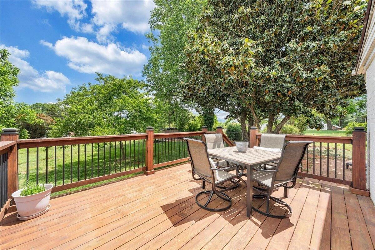 5131 Hazelridge RD NW - Photo 35