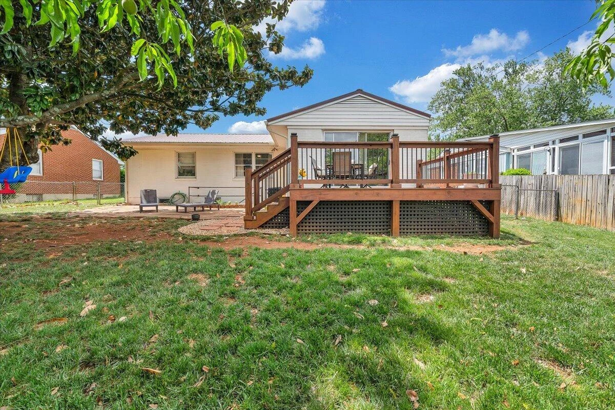 5131 Hazelridge RD NW - Photo 36