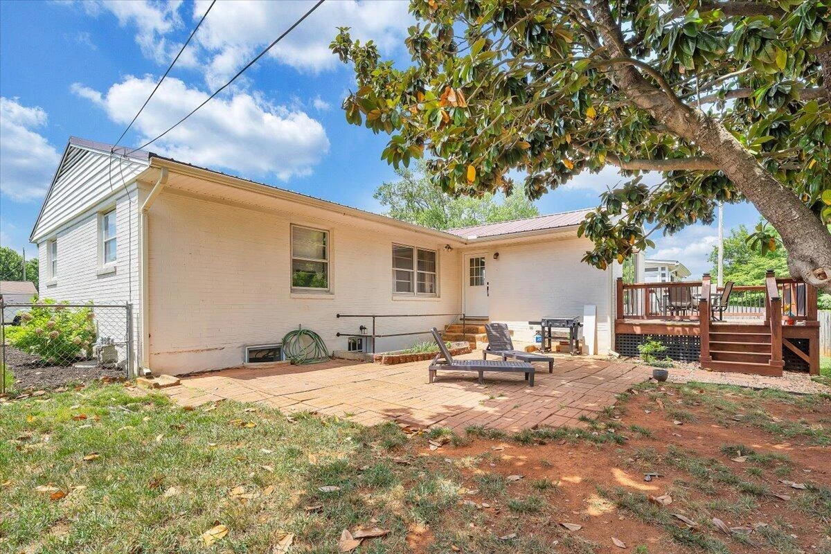 5131 Hazelridge RD NW - Photo 39