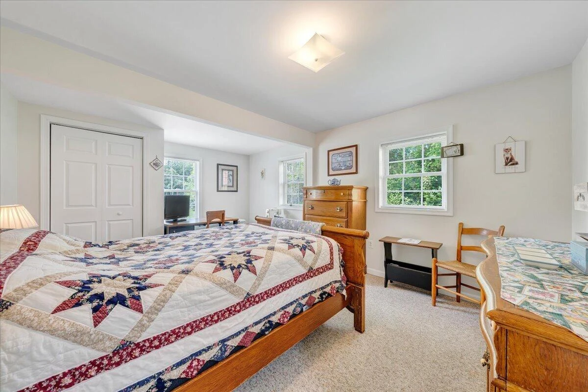 5025 Salem Tpke NW - Photo 10