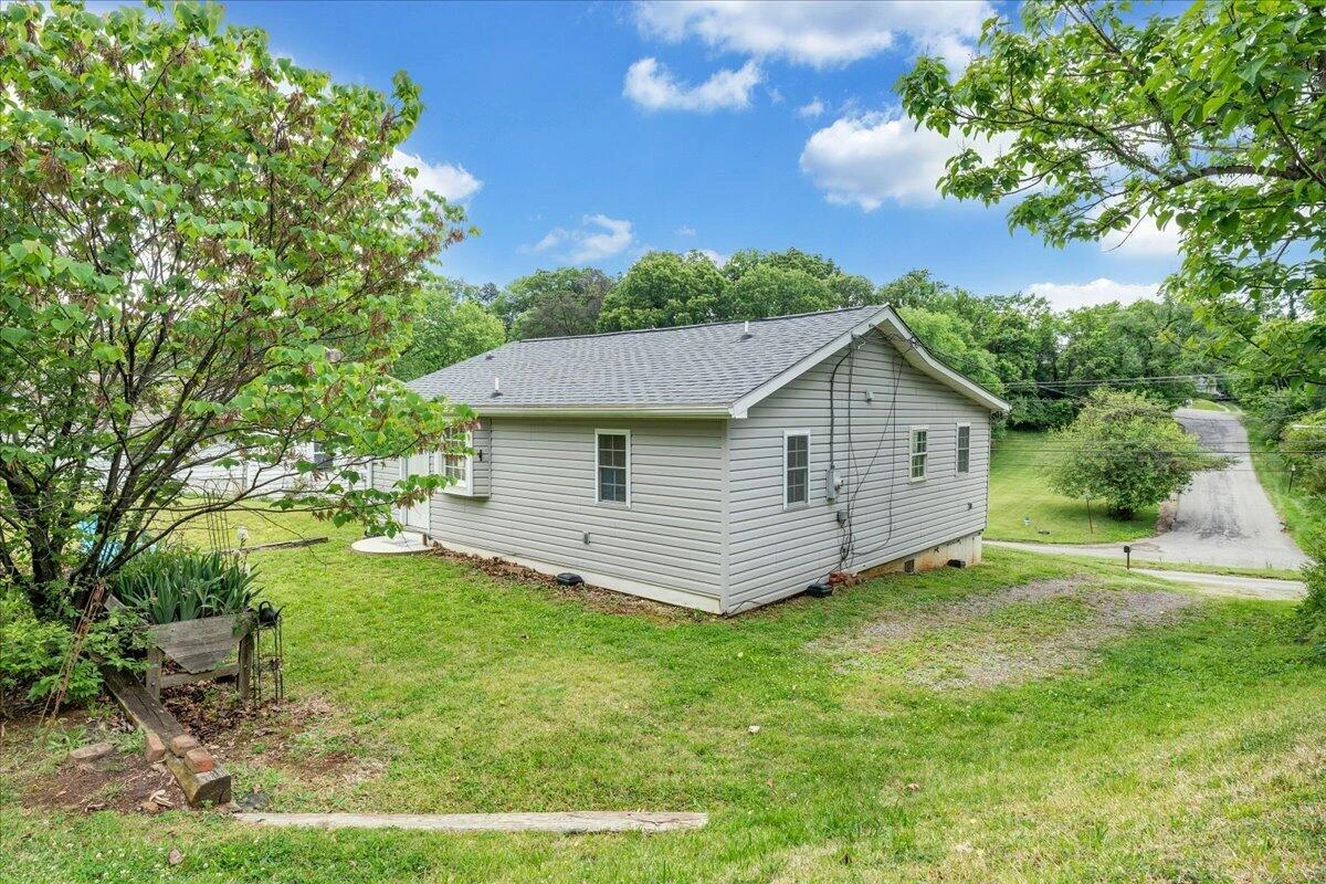 5025 Salem Tpke NW - Photo 17