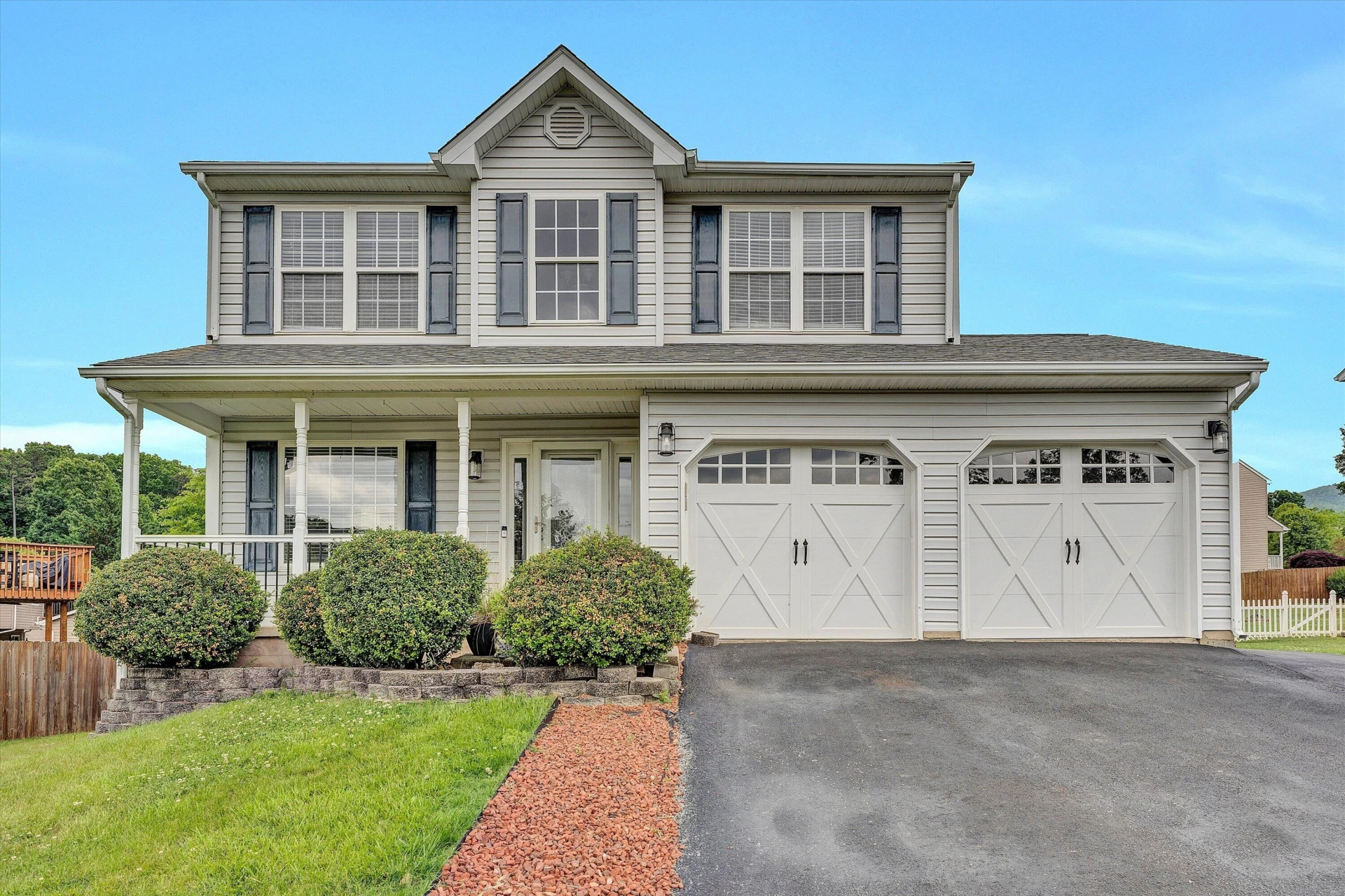 4513 Lomond CIR - Photo 4