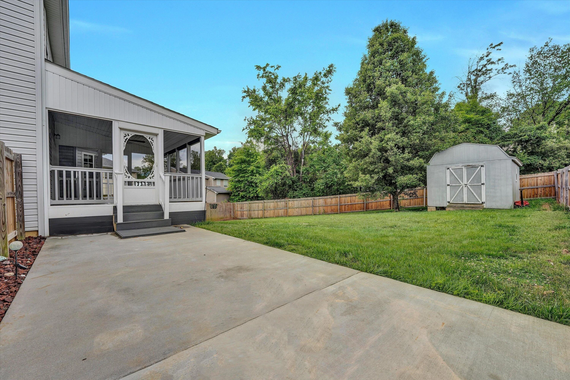 4513 Lomond CIR - Photo 40