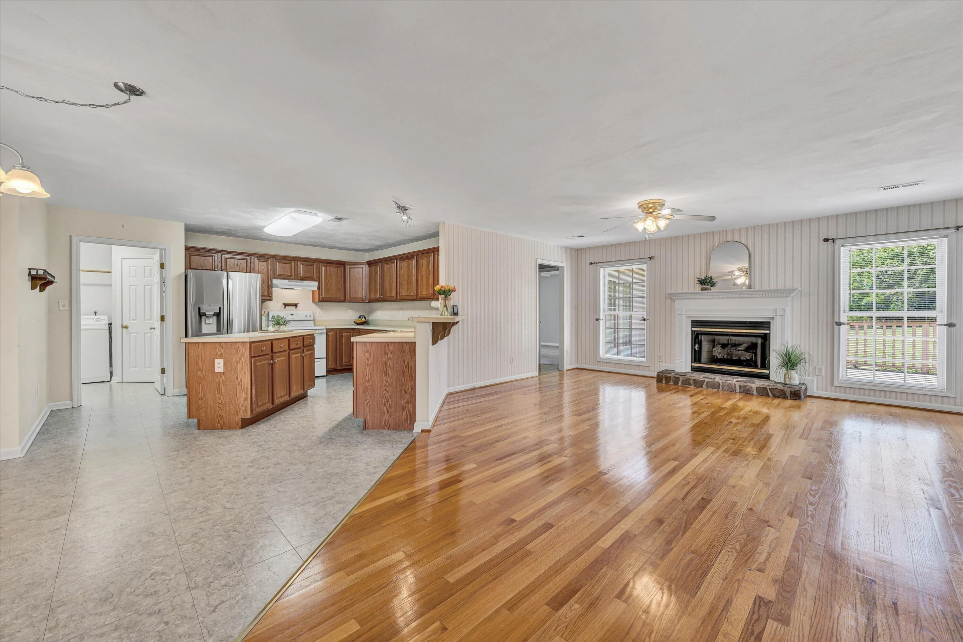 3516 Pinnacle Ridge RD NE - Photo 7