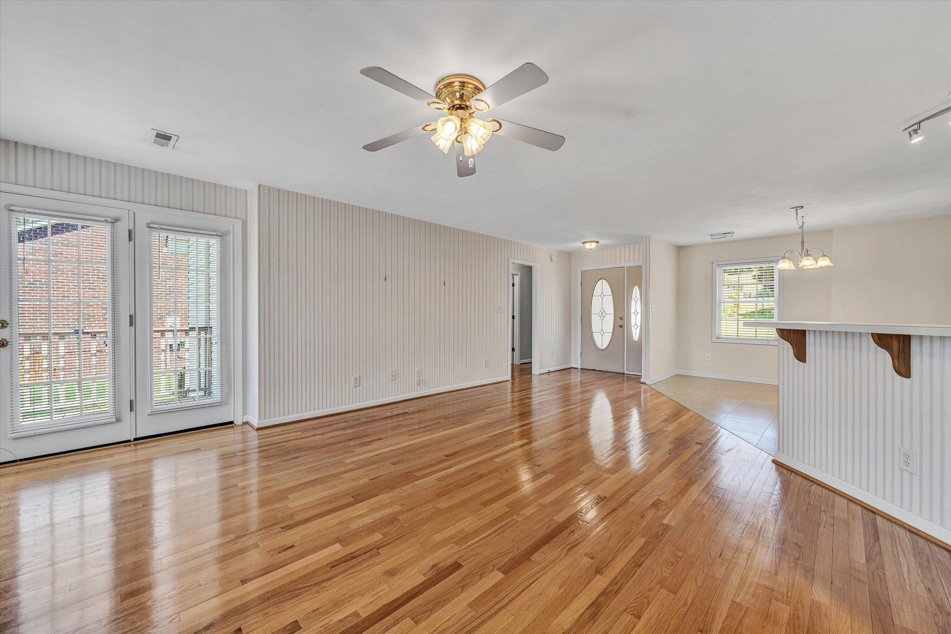 3516 Pinnacle Ridge RD NE - Photo 8