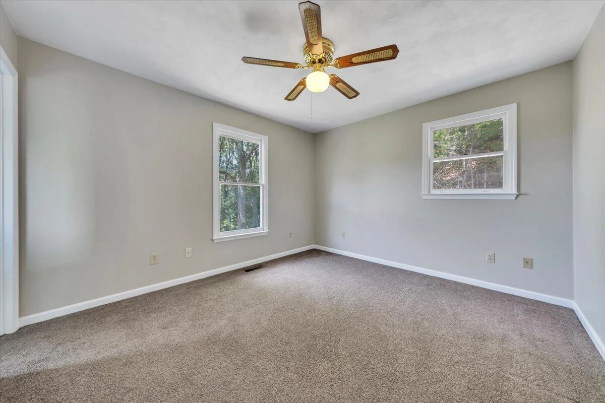 347 Roy RD - Photo 15