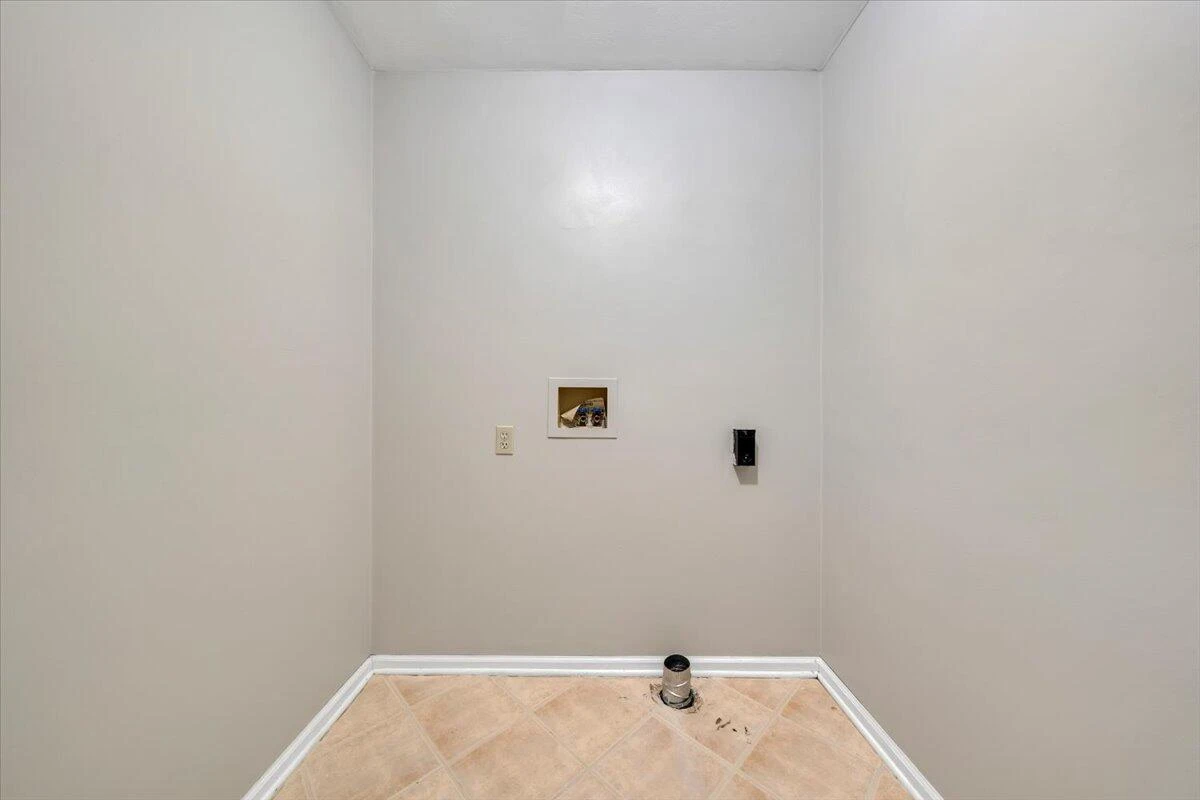347 Roy RD - Photo 21