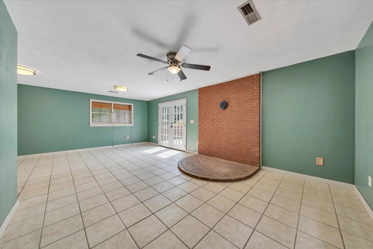 347 Roy RD - Photo 23