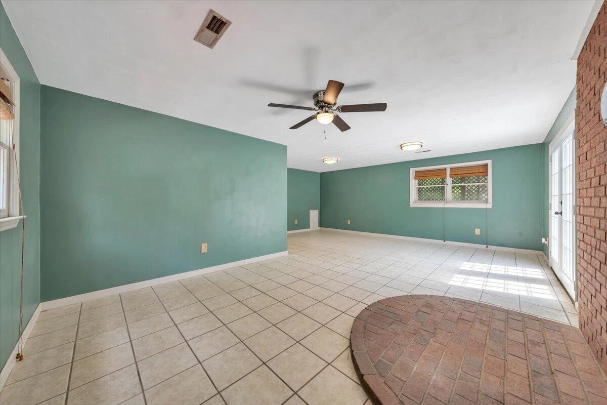 347 Roy RD - Photo 24