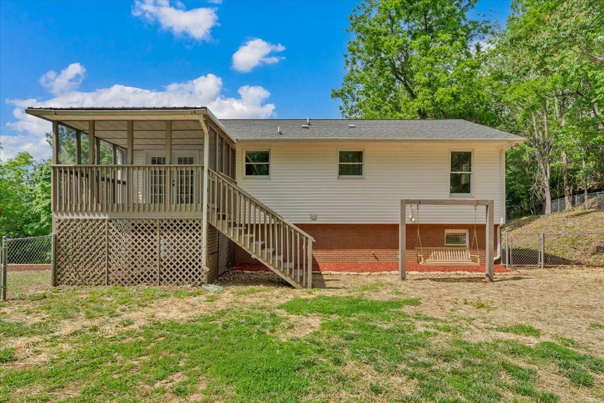 347 Roy RD - Photo 31